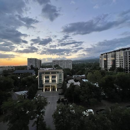 Апартаменты #2 Almaty Ngoại thất bức ảnh