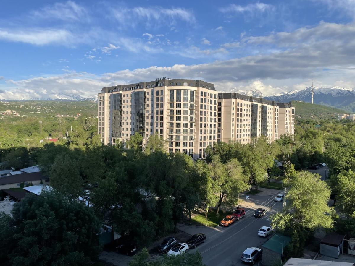 Апартаменты #2 Almaty Ngoại thất bức ảnh