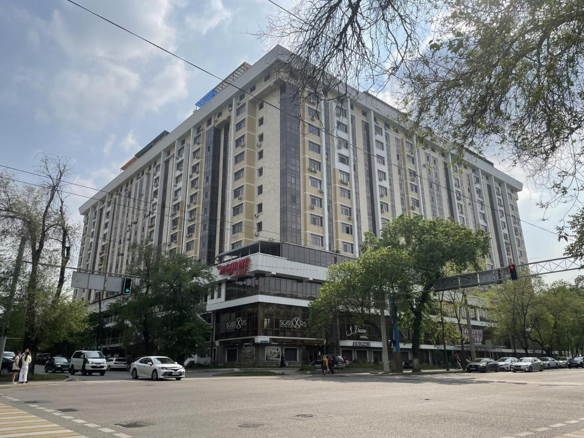 Апартаменты #2 Almaty Ngoại thất bức ảnh